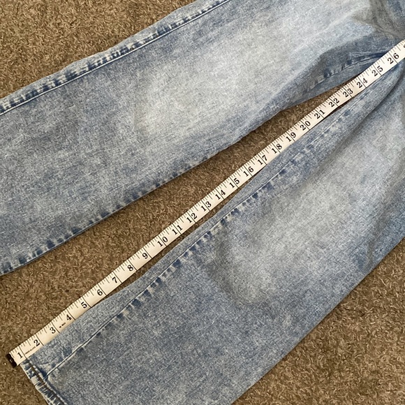 NWOT • Dollhouse High Waisted Jeans - Picture 6 of 6